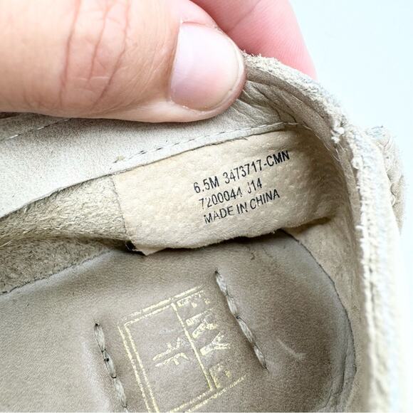 FRYE Milly A Line Nubuck Leather Slip On Loafer Flats Cream Distress Size 6.5 - Picture 10 of 10